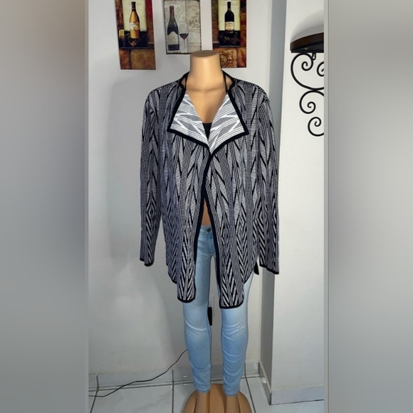 NWT CALVIN KLEIN Size XL Jacquard Flyaway Long Sleeve Cardigan BLACK-WHITE - Picture 4 of 10